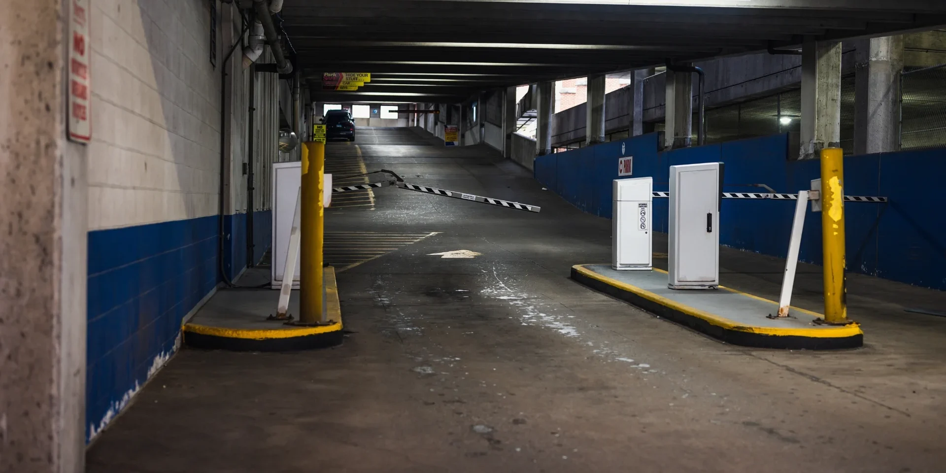 smart-parking-management-systems-by-speedgatz